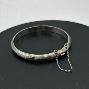 Vintage Sterling Silver Etched Engraved Thin Hinged Safety Chain Bangle Bracelet